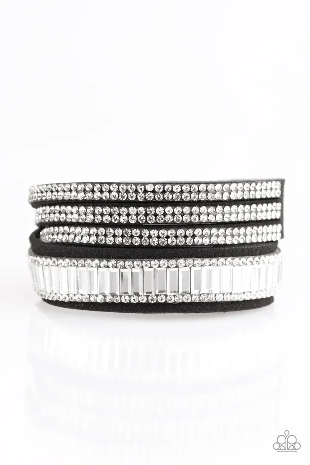 Paparazzi Jewelry Bracelets Paparazzi Bracelet Just In SHOWTIME