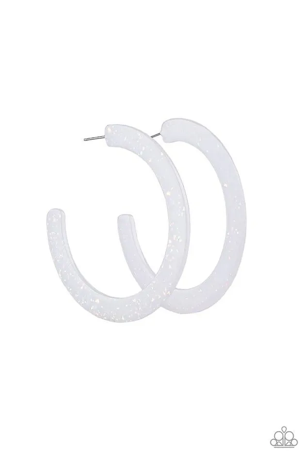 Paparazzi Jewelry Earrings Paparazzi Earring HAUTE Tamale White