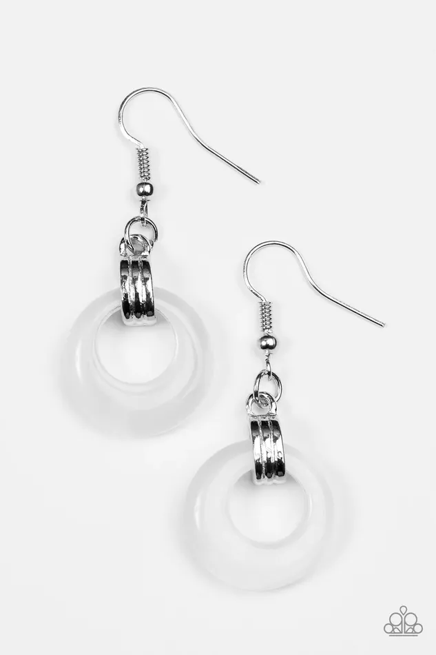 Paparazzi Jewelry Earrings Paparazzi Earring Look High and GLOW White