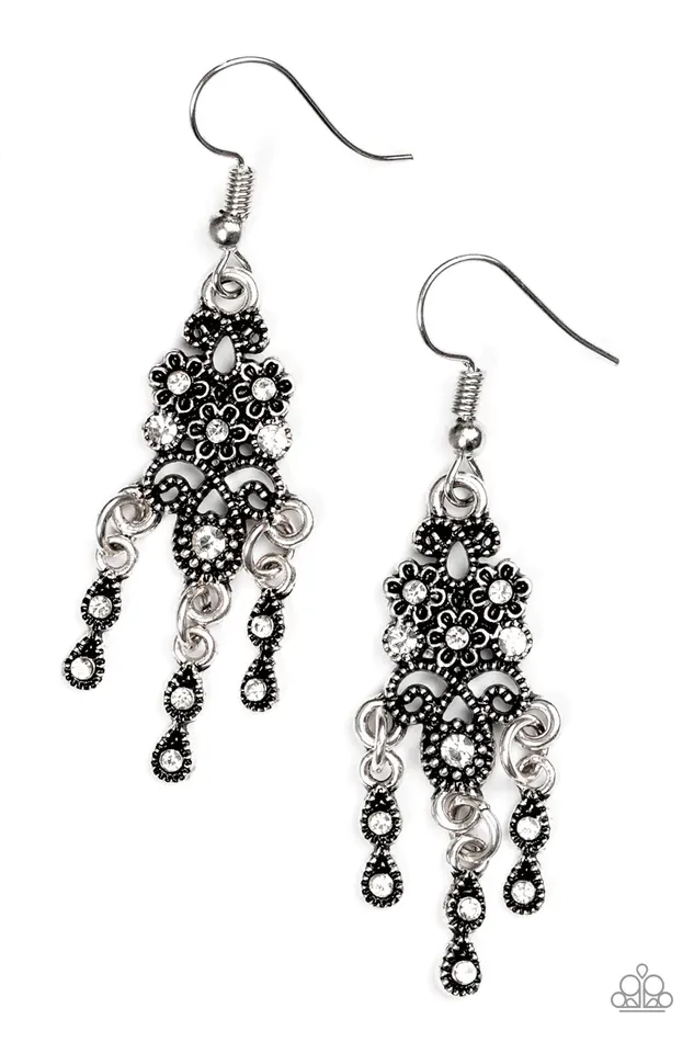 Paparazzi Jewelry Earrings Paparazzi Earring Spring Bling White