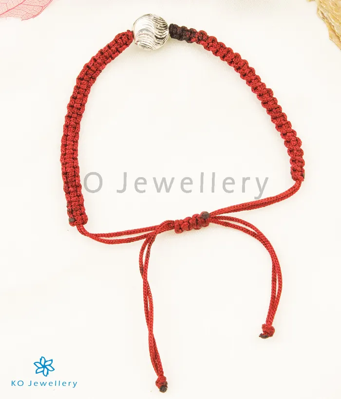 Jaipur Bracelets The Ananya Silver Red Thread Bracelet