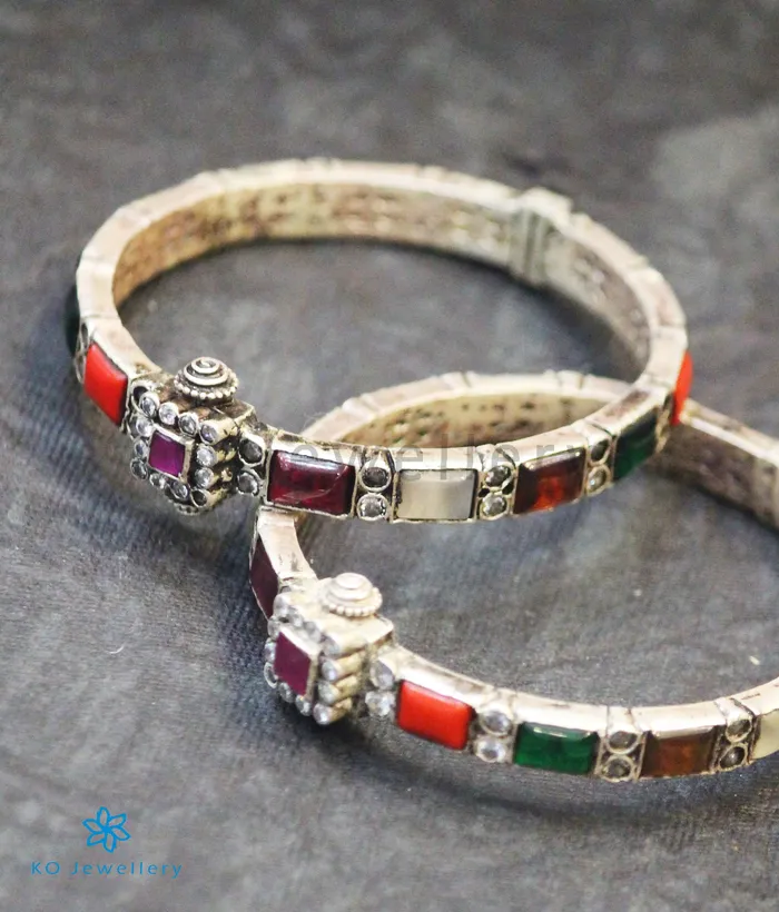 The Vaidehi Silver Navaratna Bracelet OxidisedSize22242628 Silversmith Bracelets